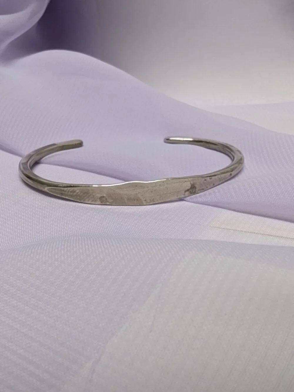 Vintage (80’s) Handmade Hammered Sterling Silver Torque Cuff Bangel Bracelet